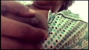 Mallu aunty playing with boobs